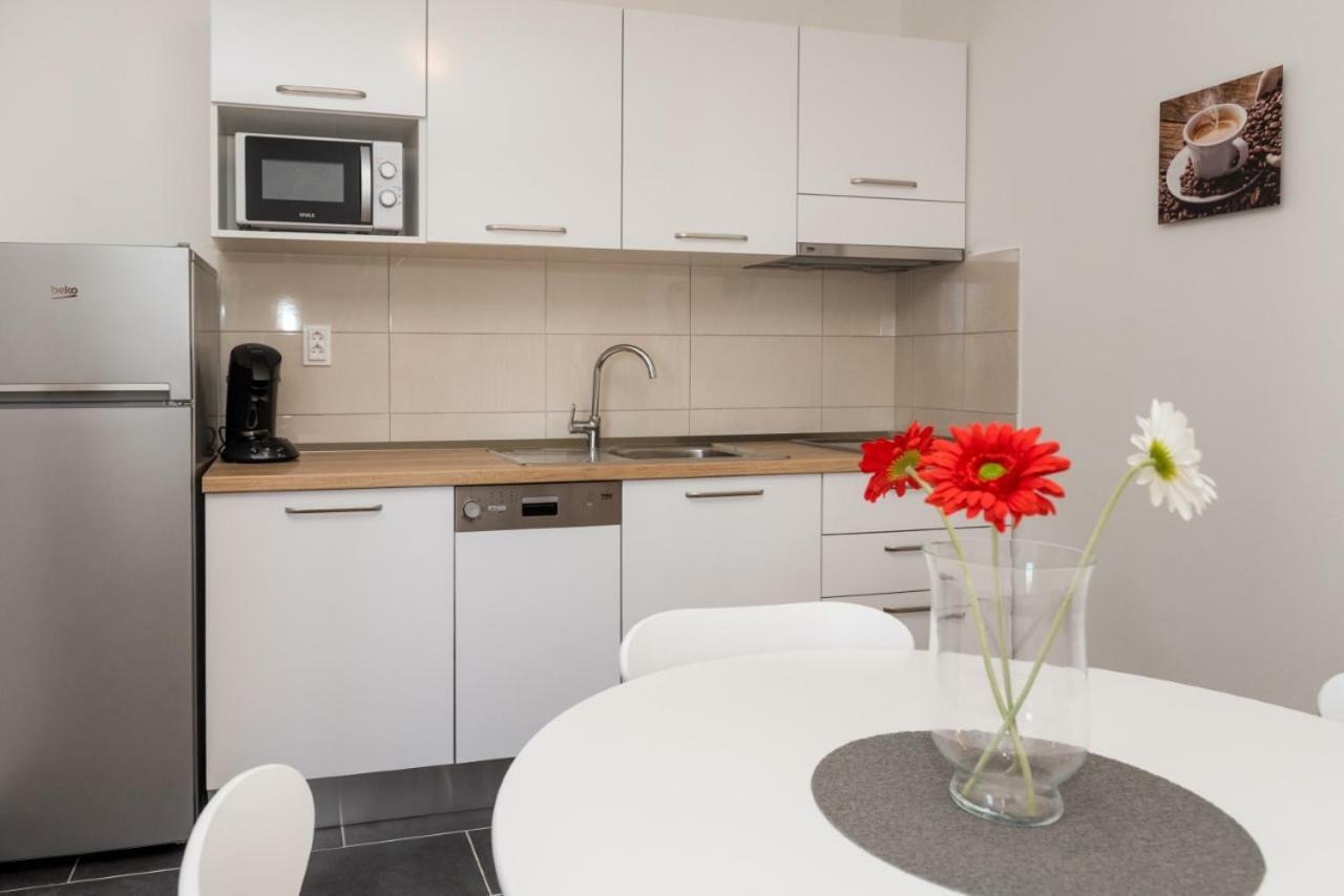 M.g Apartment Brodarica (Sibenik-Knin)